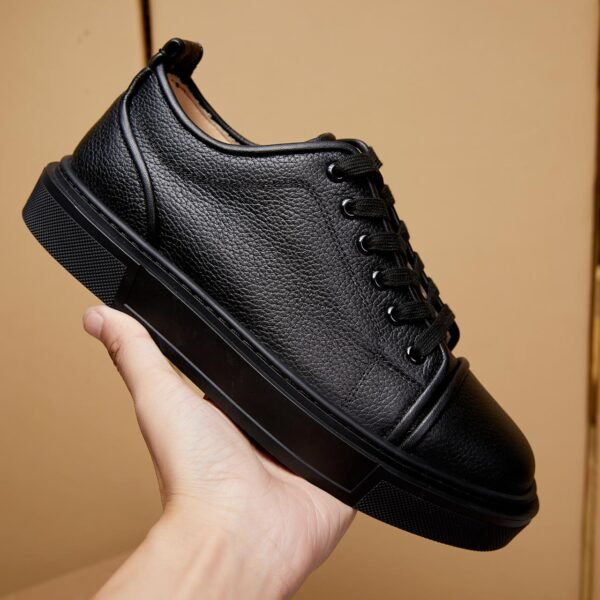 CL Louis Junior Spikes Black Leather - Sneakers