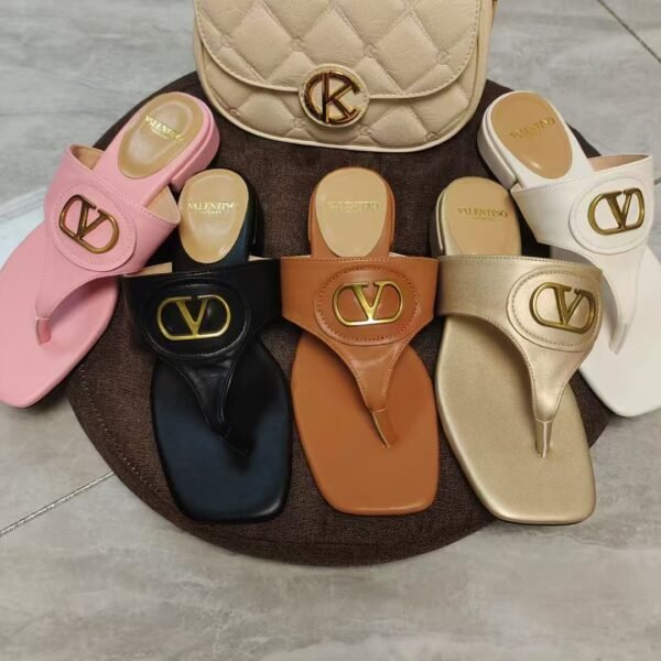 VLT VLogo Signature Thong Sandals - Sandals