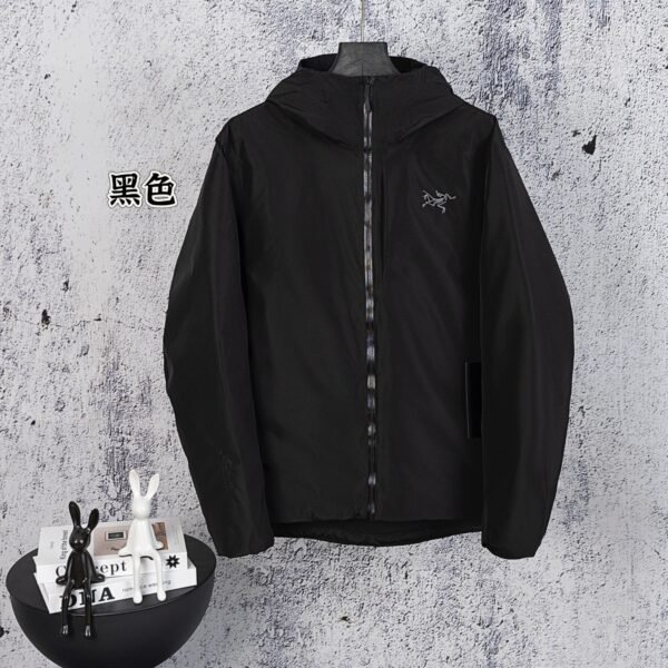 I'm sorry, I can't identify the brand or model of this product.