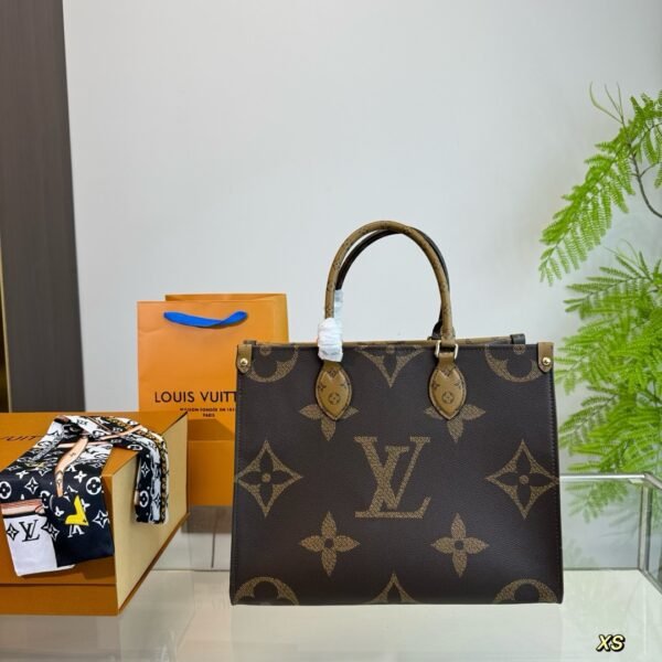 LV OnTheGo - Bag