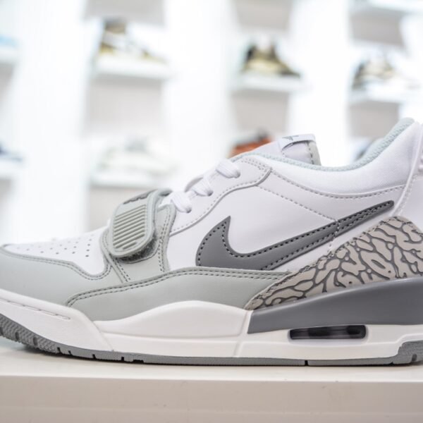 NK Jordan Legacy 312 Low - Sneakers
