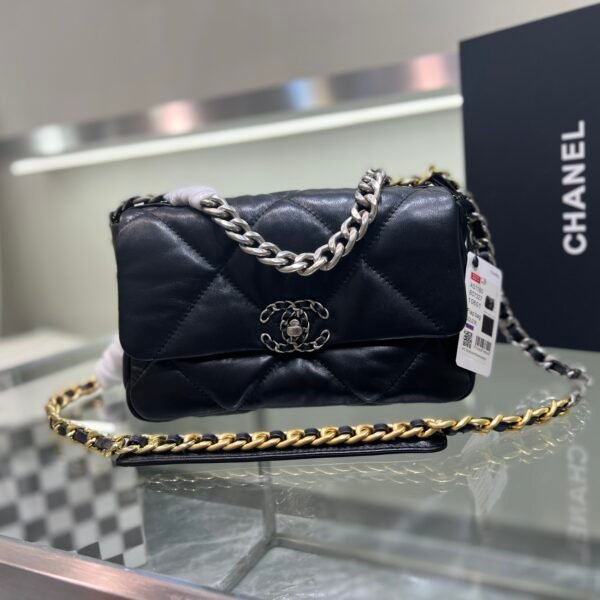 CC 19 Flap Small Black Leather - Bag