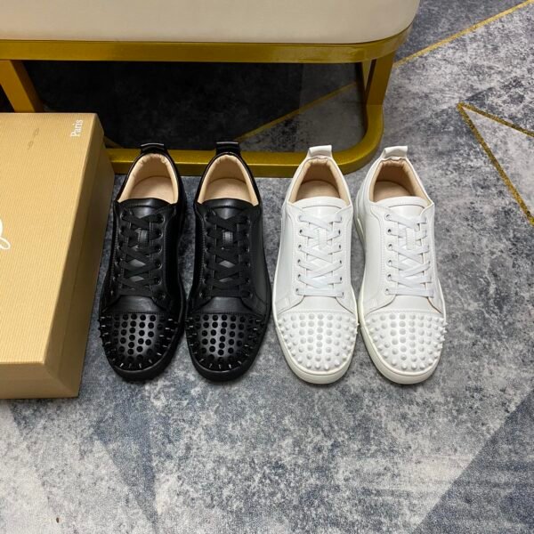 CL Louis Junior Spikes Black Leather - Sneakers