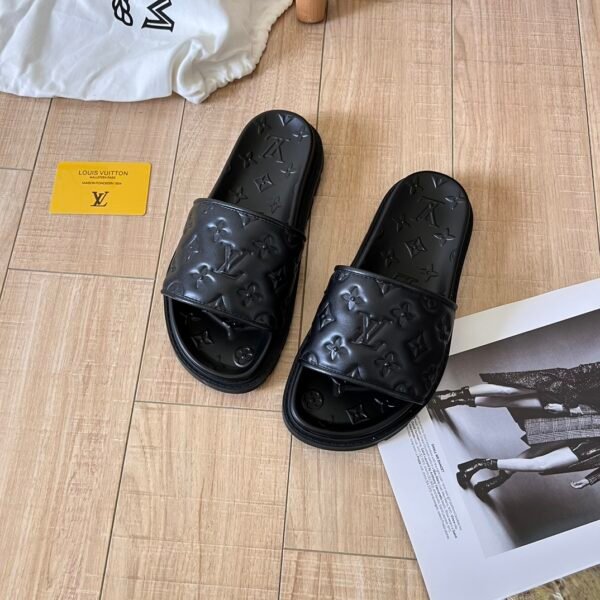 LV Waterfront - Slides