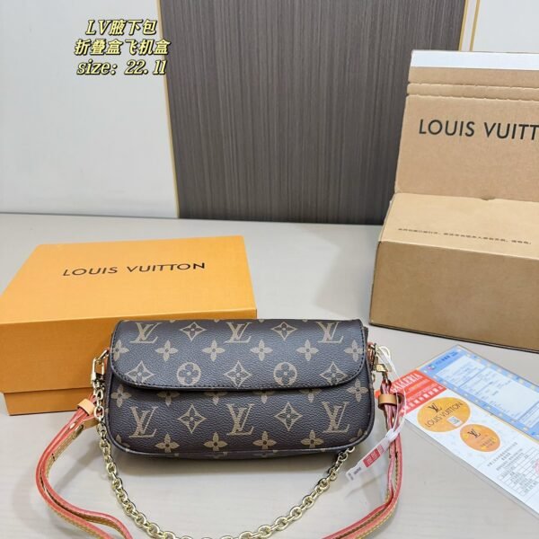 LV Pochette Felicie - Bag