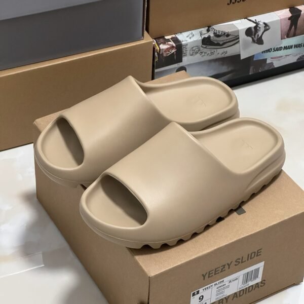 AD Yeezy Slide 9 Pure - Slides