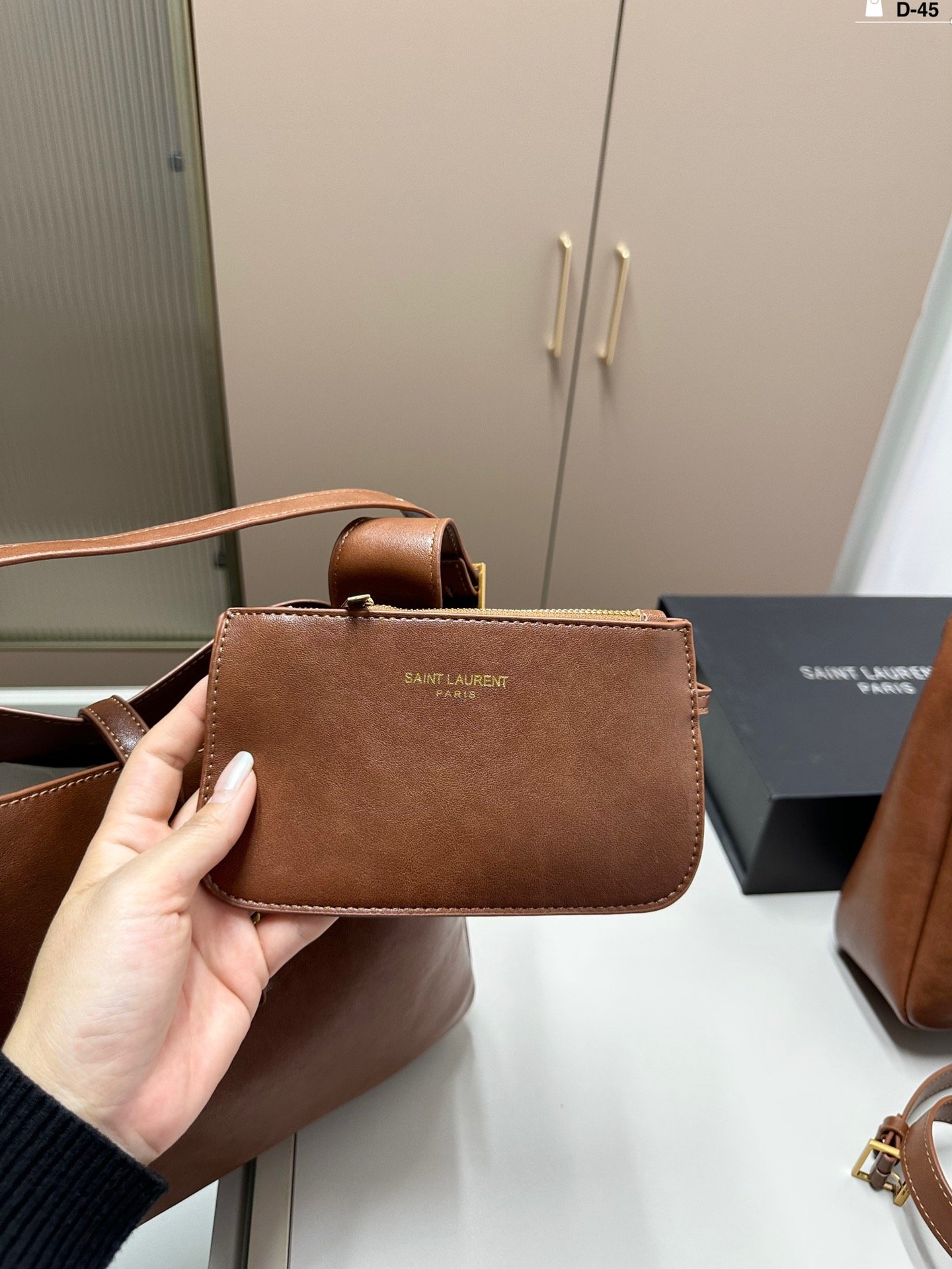YSL Le 5 à 7 Hobo Large Brown Leather - Bag - Image 4