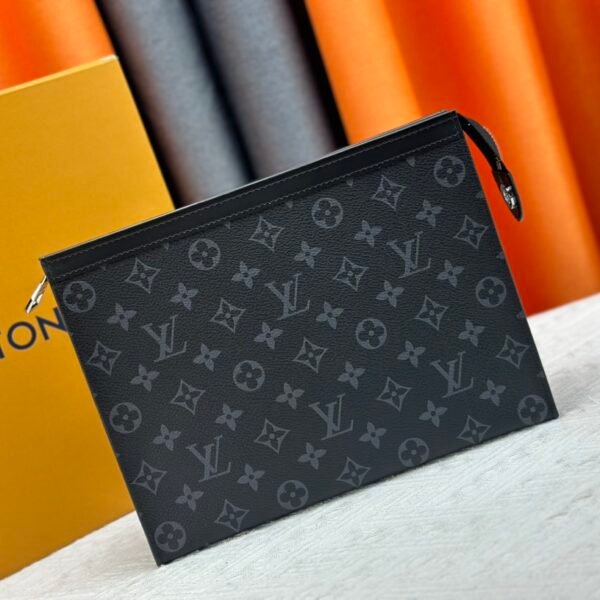 LV Toiletry Pouch 26 Monogram Eclipse - Bag