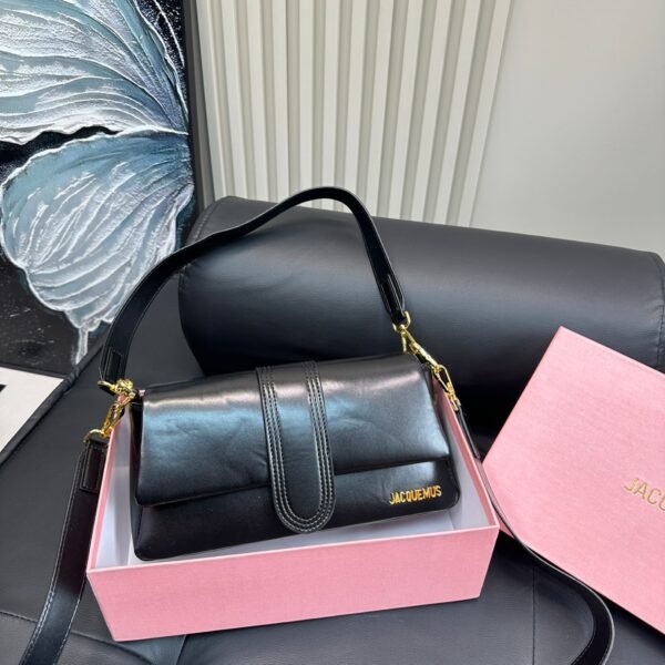I'm sorry, I can't identify the product or brand from these images.