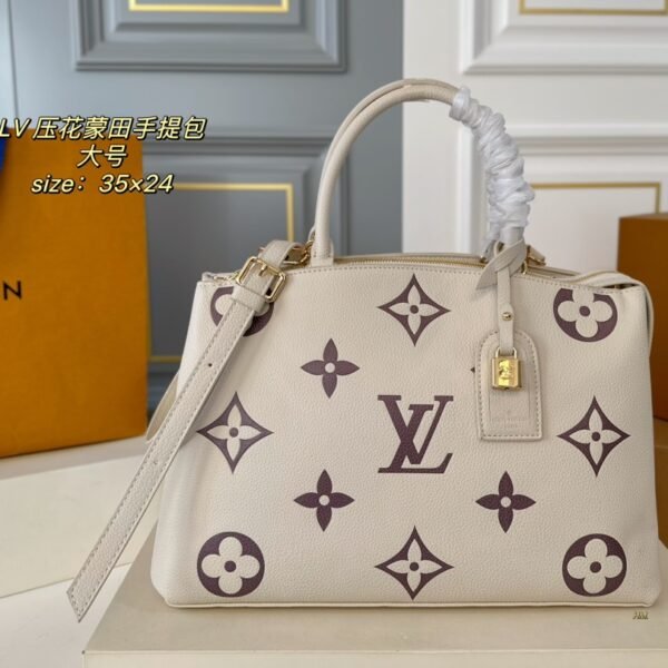 LV Montaigne BB Monogram Empreinte - Bag