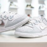 NK Dunk Low Ice – Sneakers
