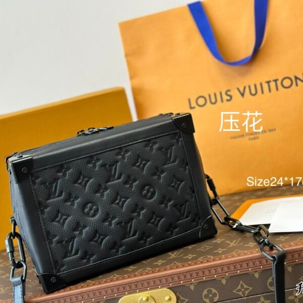 LV Trunk Clutch - Bag