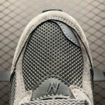 NB 2002R – Sneaker