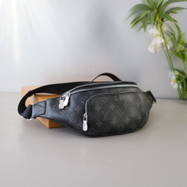 LV Discovery Bumbag - Bag