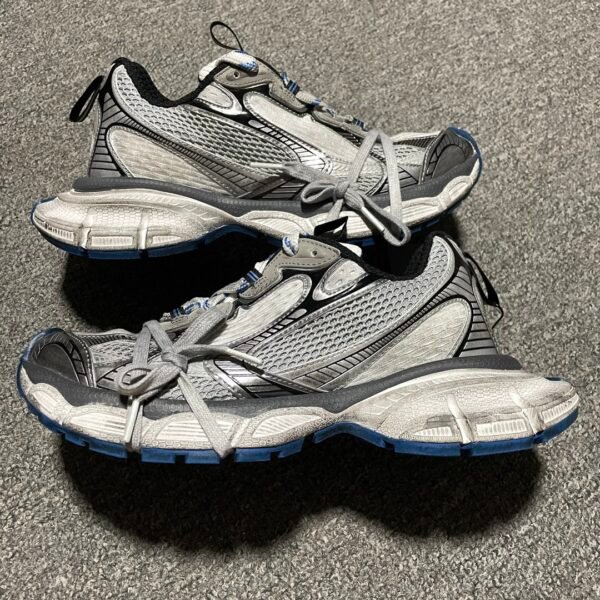 BAL Track 3 - Sneakers