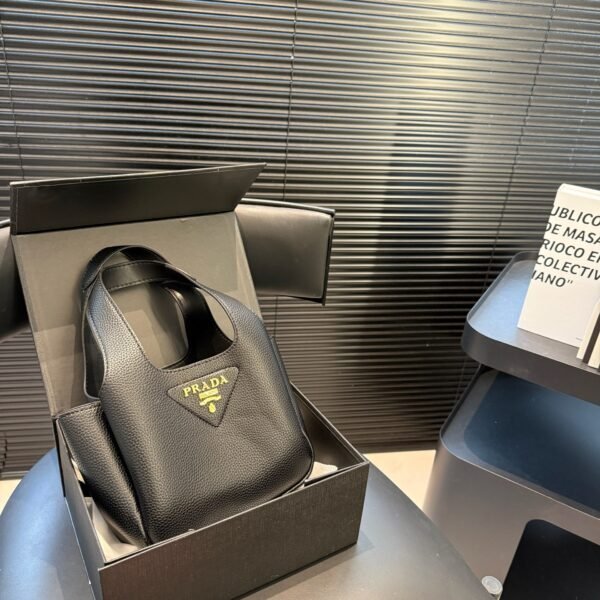 PR Triangle - Bag