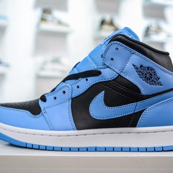 NK Air Jordan 1 Mid - Sneakers