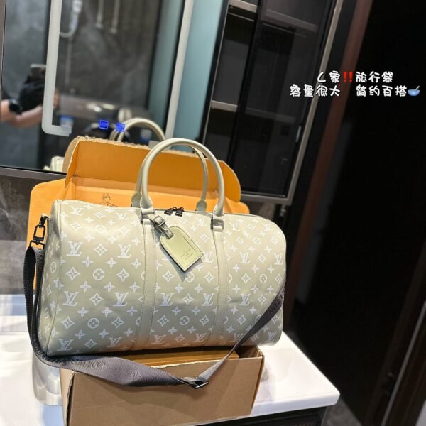 LV Keepall Bandoulière 50 Monogram Mirror - Bag