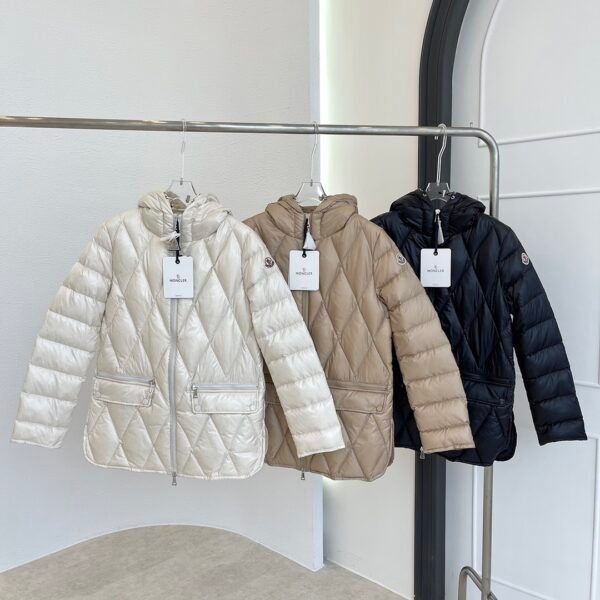 MCL Lamentin Short Down Jacket - Jacket