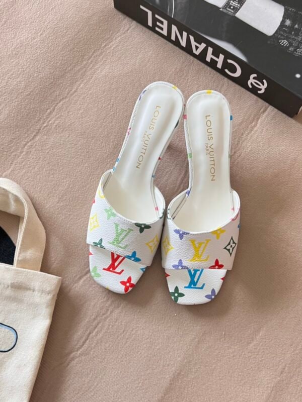 LV Lock It Mule – Sandales
