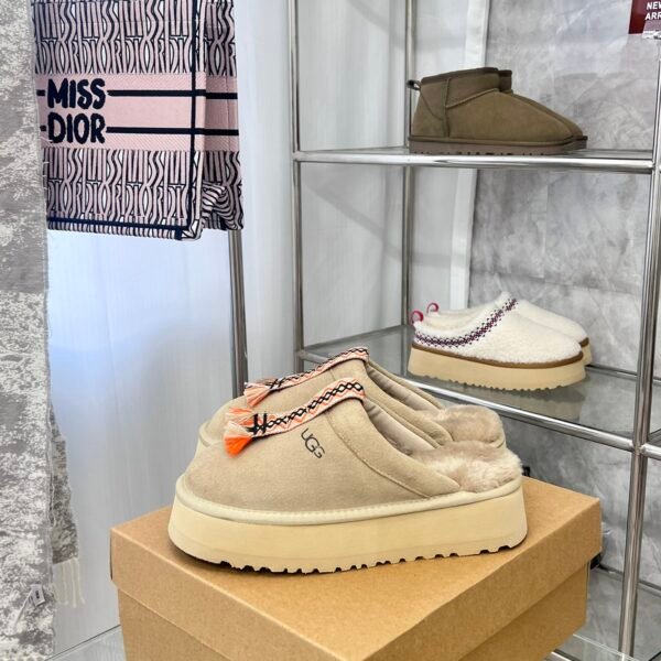 UGG Tasman - Shoes