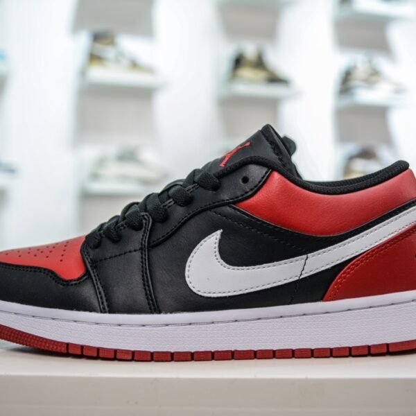 NK Air Jordan 1 Low Bred Toe - Sneakers