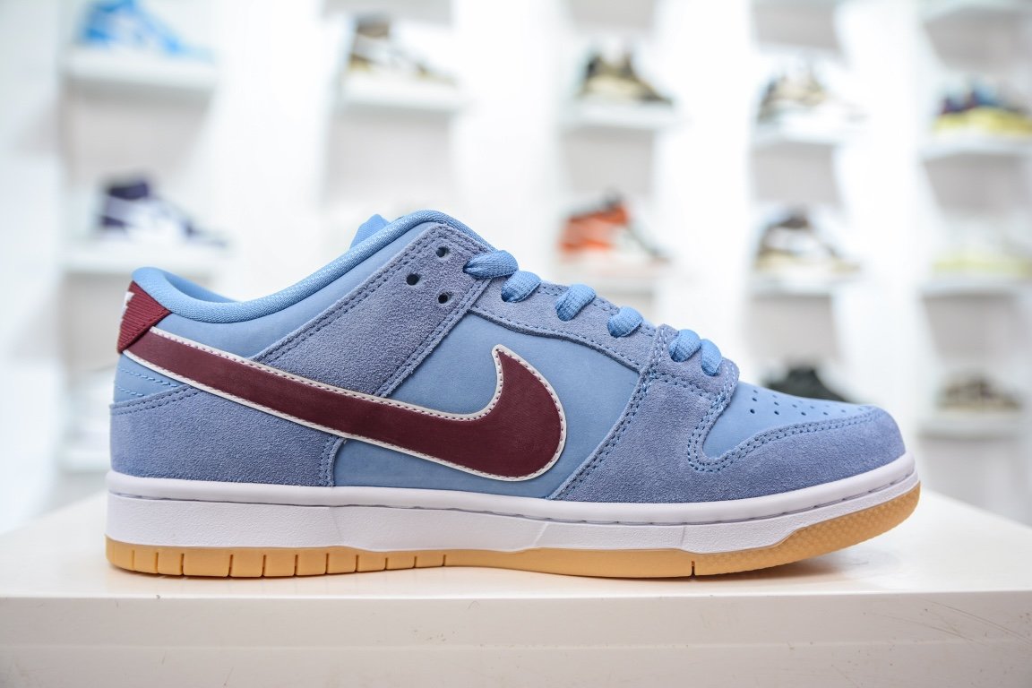 NK Dunk Low Pro QS Blue/Red Suede - Sneakers - Image 3