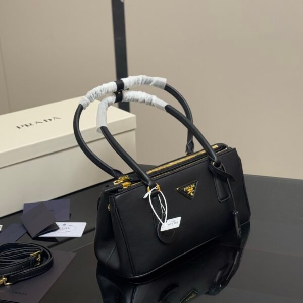 PR Galleria Black Leather - Bag