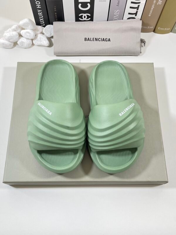 BAL Pool Slide Green – Slide