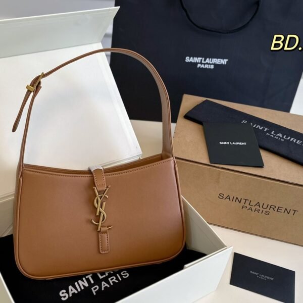 YSL Le 5 à 7 Hobo - Bag