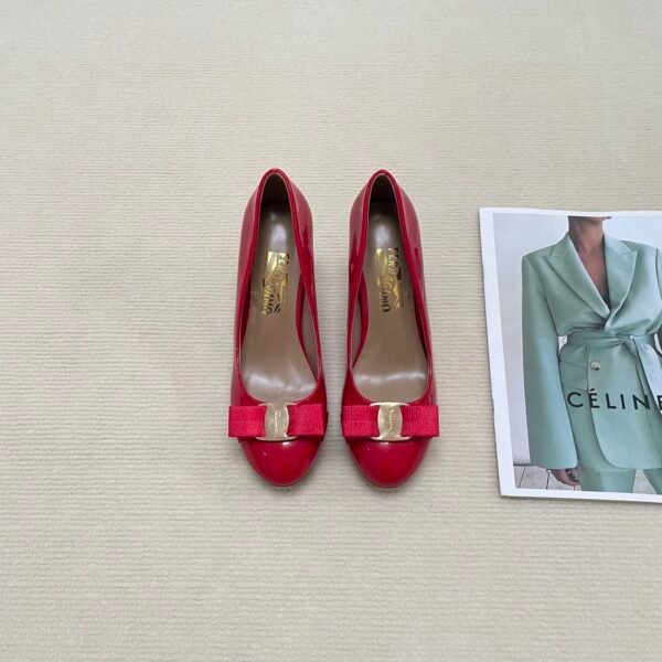 FD Vara Bow Pumps - Heels