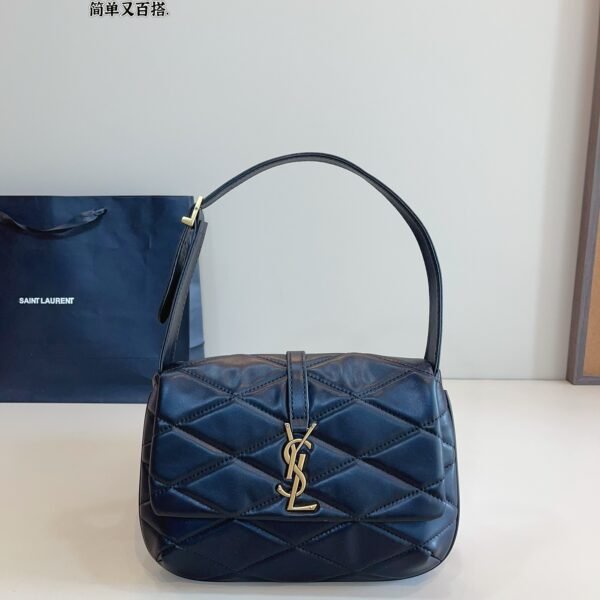 YSL Le 5 à 7 Hobo Quilted Leather - Bag