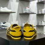 NK Mexico 66 – Sneakers – Tan