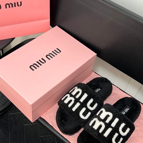 MIU Logo Shearling Slides - Slides