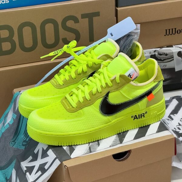 NK Air Force 1 Low OW Volt - Sneakers