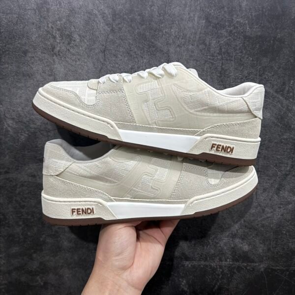 FD Match Low-Top - Sneakers