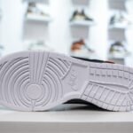 NK Dunk Low x GG – Sneakers – Black