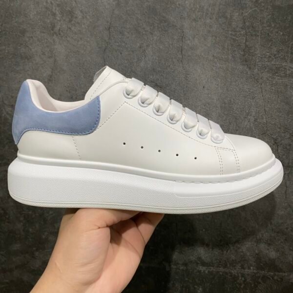 AMQ Oversized Sneakers - Sneakers