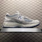 NB 2002R – Sneaker