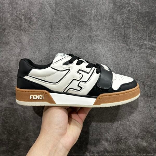 FD Match Low-Top - Sneakers