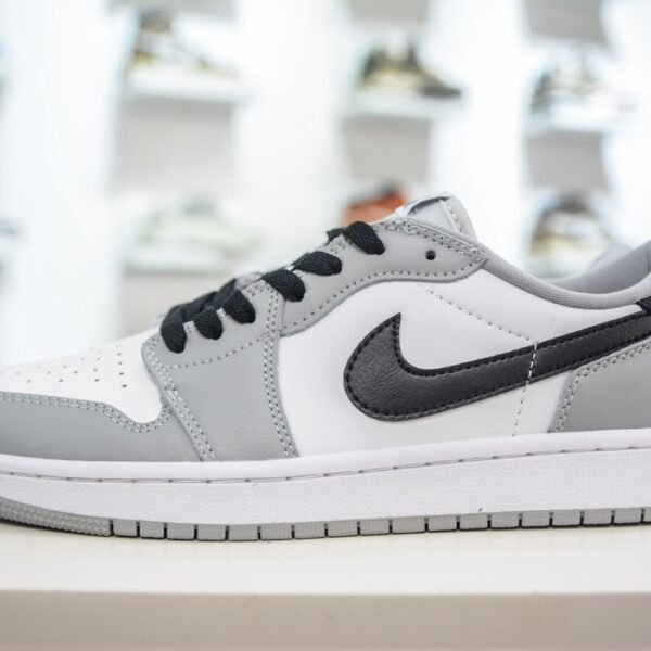NK Air Jordan 1 Low OG Grey/White/Black Leather - Sneakers