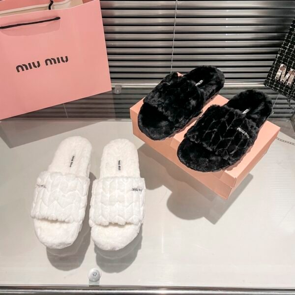 MIU Furry Slippers White and Black - Slides