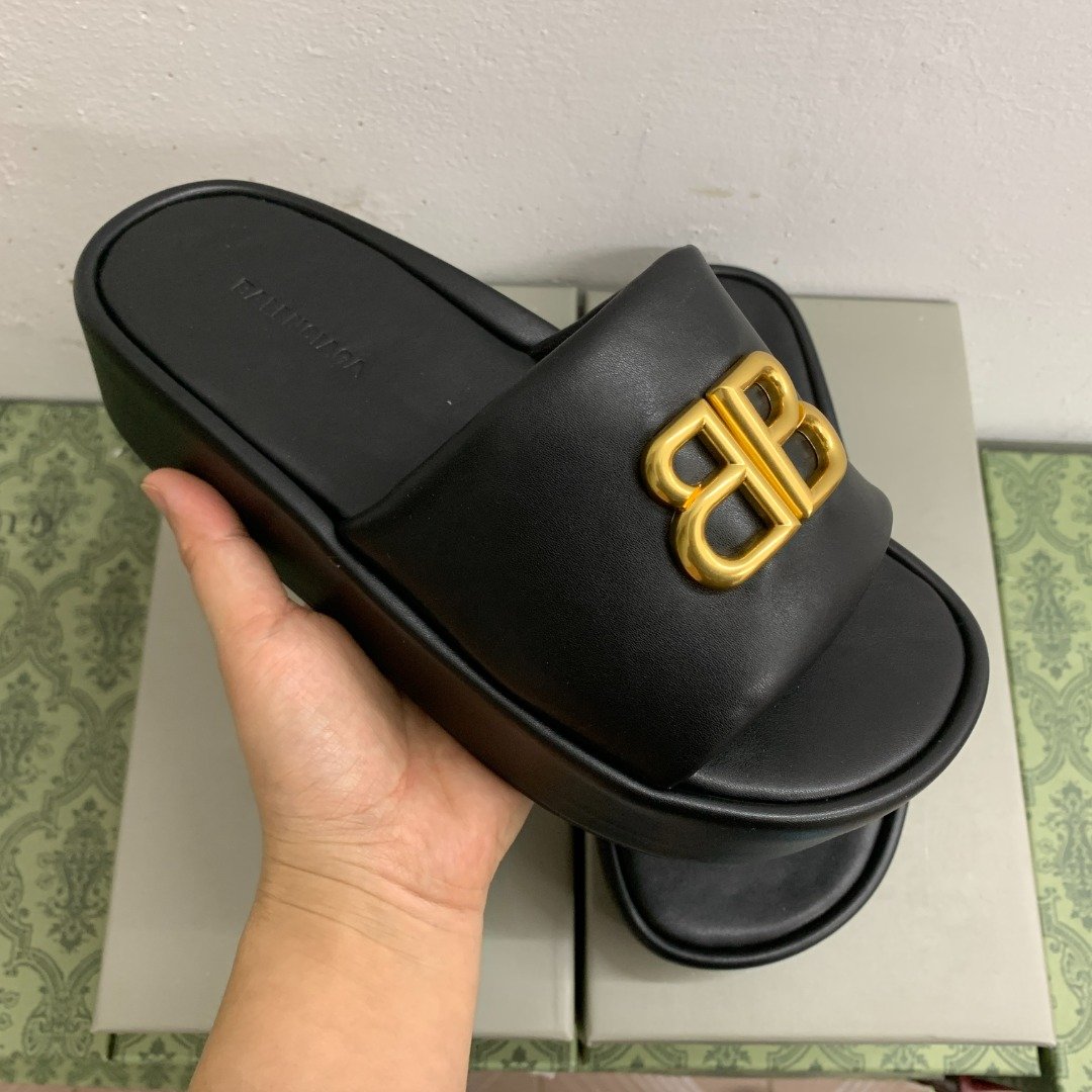 BAL Pool Slide Sandals Black Leather - Slides - Image 2