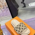 LV Pool Pillow Comfort Monogram – Slide