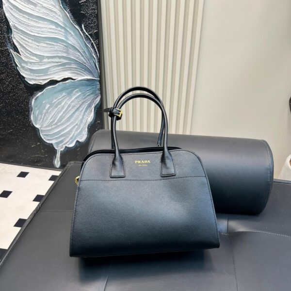 PR Galleria Large Black Leather - Bag