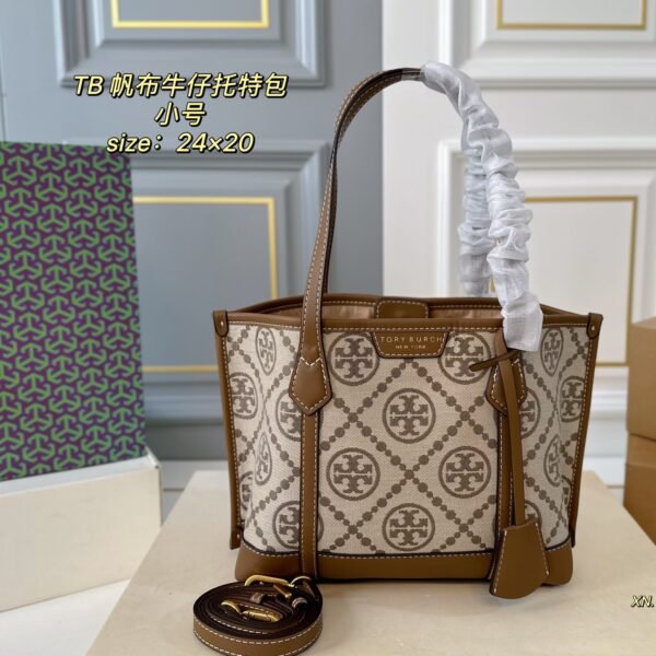 TB Tommy Bahama Denim Canvas Tote