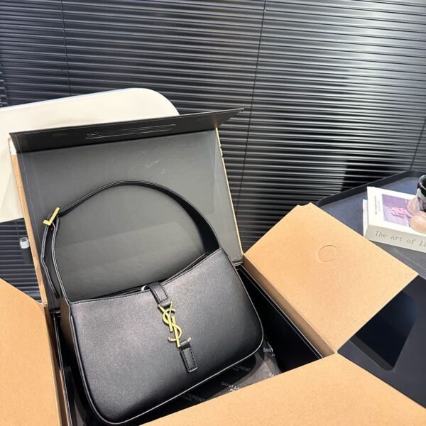 YSL Le 5 à 7 Hobo - Bag
