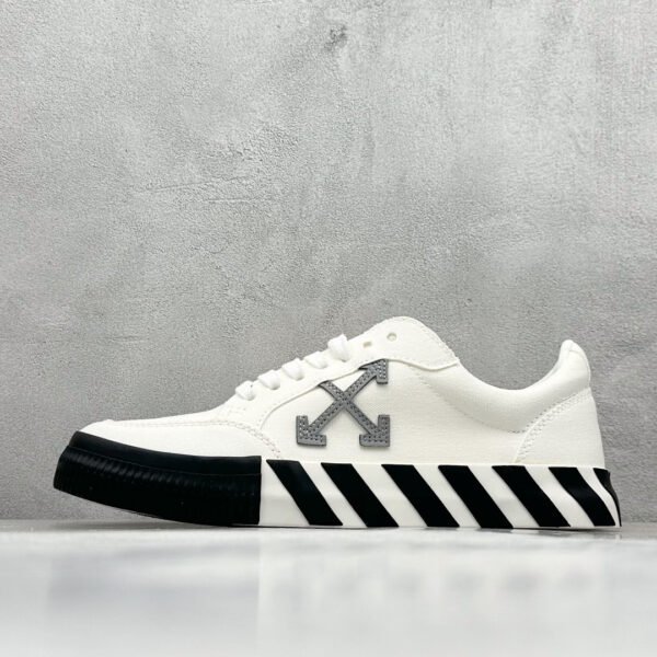 OW Vulcanized Low Top - Sneakers