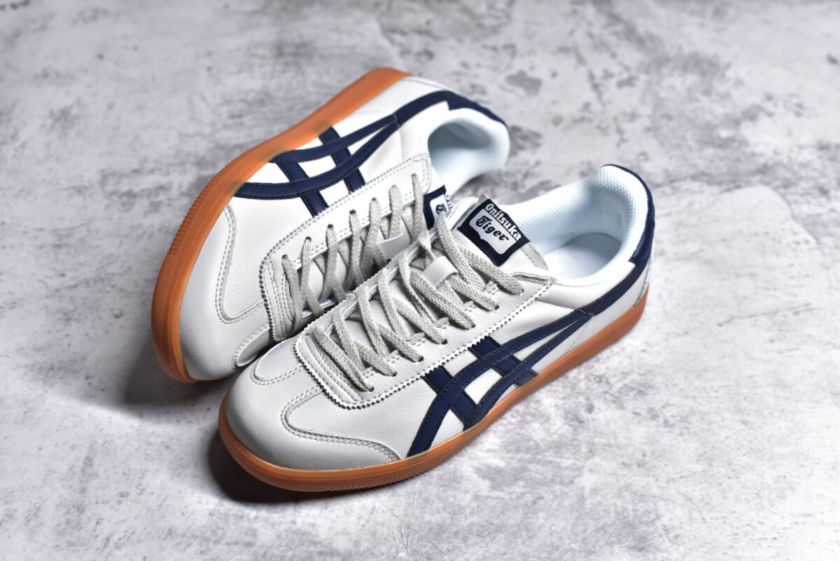 NK Mexico 66 White/Navy – Sneakers — 7