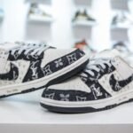 NK Dunk Low x LV – Sneakers – Black
